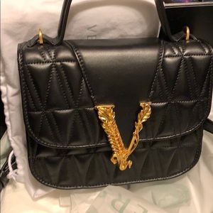 Virtus Quilted Dual Carry Bag